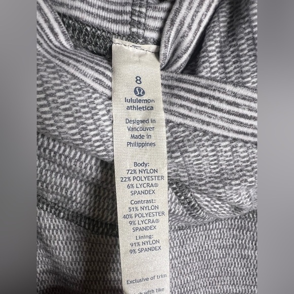 Lululemon “Think fast” hoodie in gray.  Size 8 - Picture 10 of 10